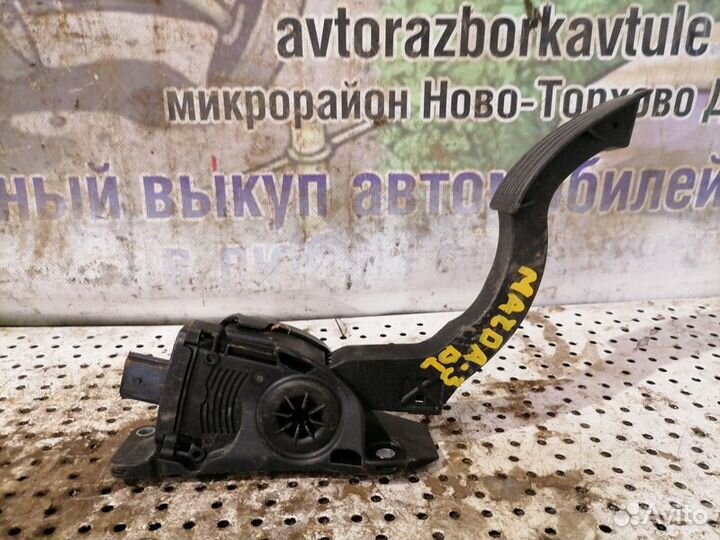 Педаль газа Mazda 3 BL