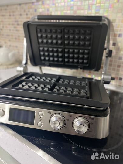 Продам электрогриль Delonghi CGH 1020D