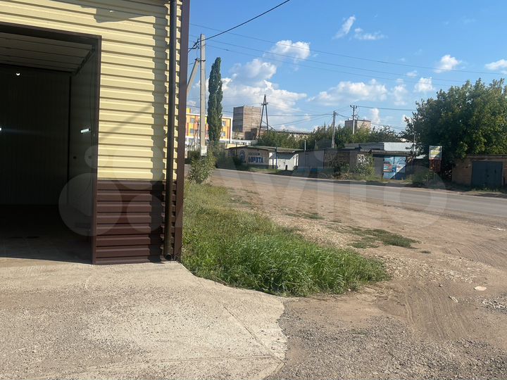 Гараж, > 30 м²
