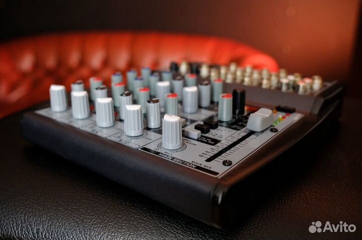 Микшерный Пульт + аксессуары