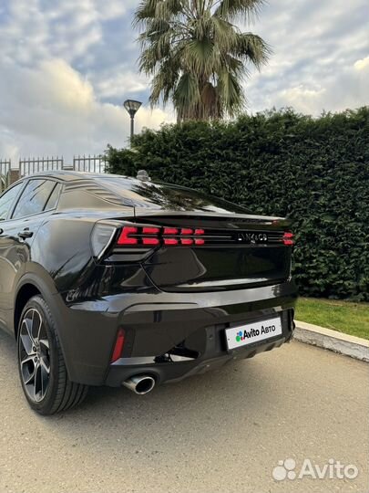 Lynk & Co 05 2.0 AT, 2023, 13 000 км