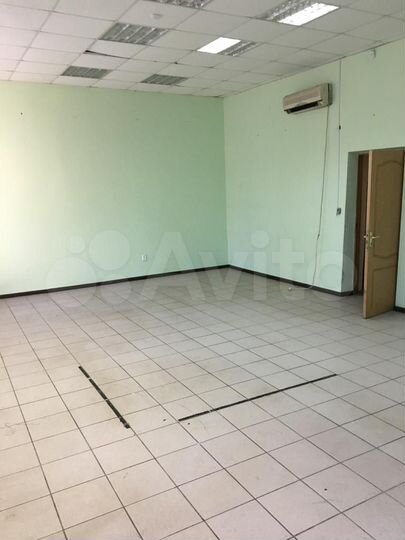 Торговое помещение 68.4 м² на Добрынина 18