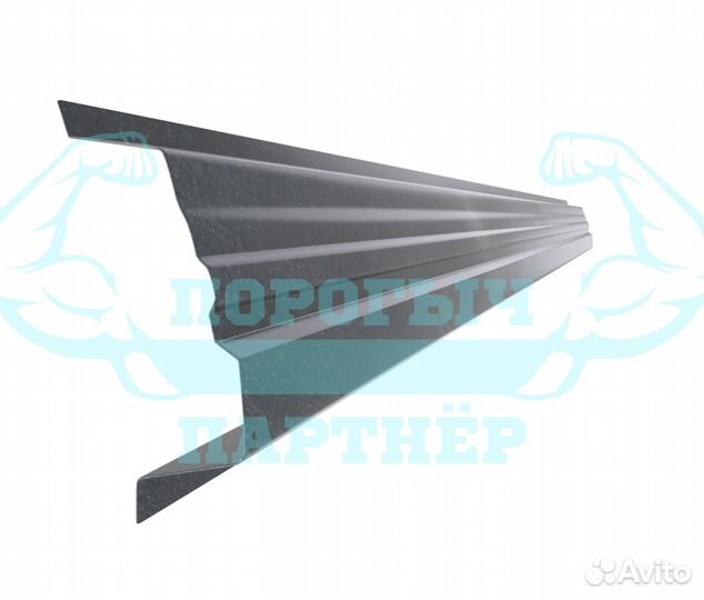Порог Toyota Estima 3 правый