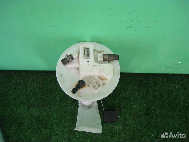 Топливный насос Toyota Yaris P13 2015