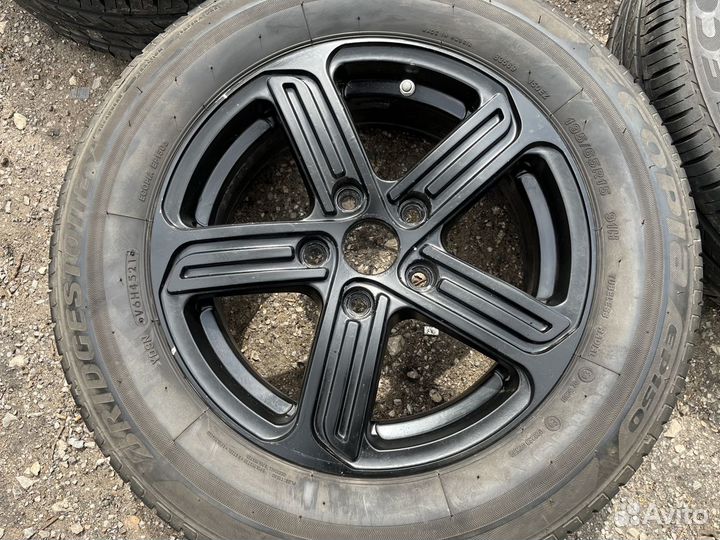 Лето Bridgestone 195/65 R15 Литые Диски 5x112 57.1