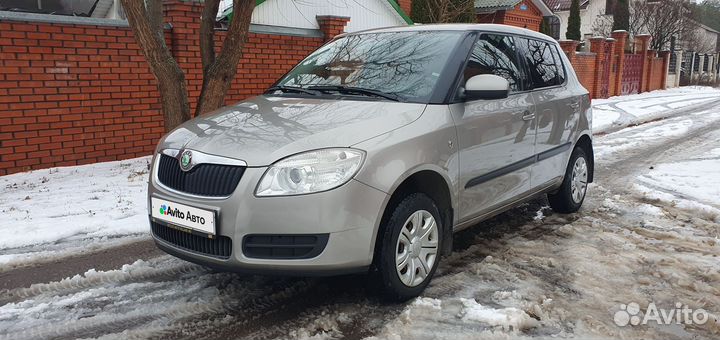 Skoda Fabia 1.4 МТ, 2009, 242 200 км