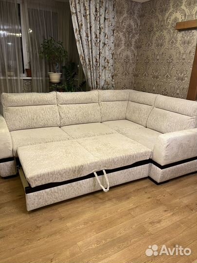 Большой угловой диван бу