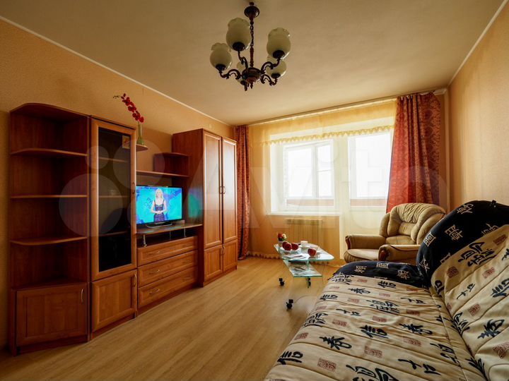 1-к. квартира, 42 м², 5/10 эт.