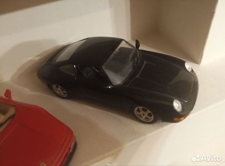 Коллекционные машинки burago