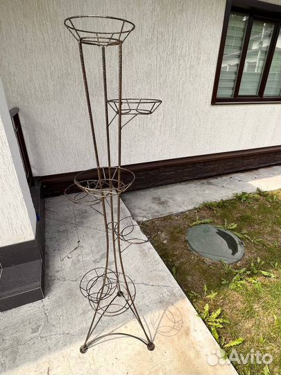 Цветочница/ Подставка для цветов