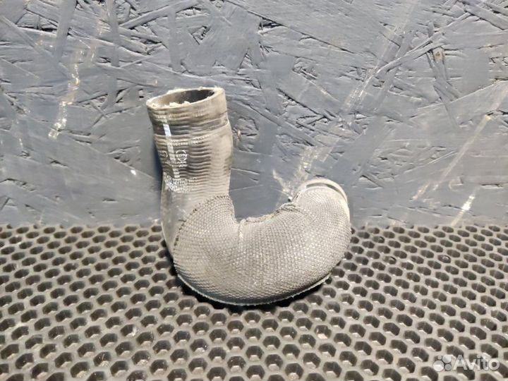 Патрубок резонатора Audi A6 C7 cdnb 2014