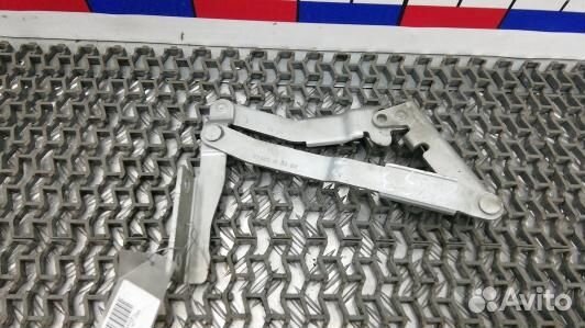 Петля капота peugeot 807 (82G03D502)