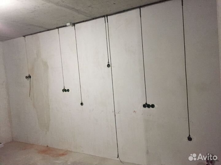 Услуги Электрика. Замена проводки. Перенос розеток