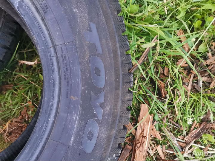 Toyo Observe GSi-5 245/70 R18 107Q