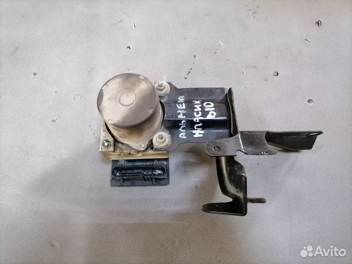 Блок ABS (насос) для Nissan Almera Classic (B10)