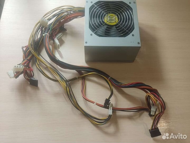 Блок питания FSP нерабочий