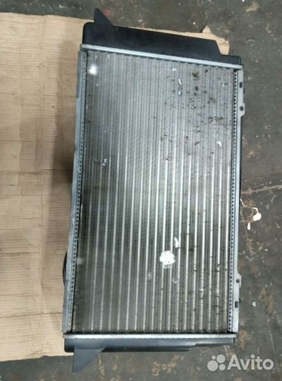 Радиатор охлаждения ауди 80 Б-4
