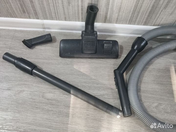 Пылесос Samsung 1500w