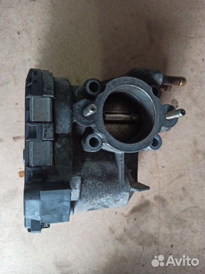 Дроссельная заслонка Opel Corsa C Z10XE 2001-2006
