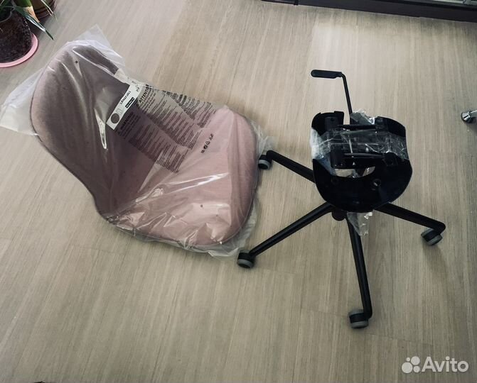 Новый конференц-стул Лонгфьелль IKEA