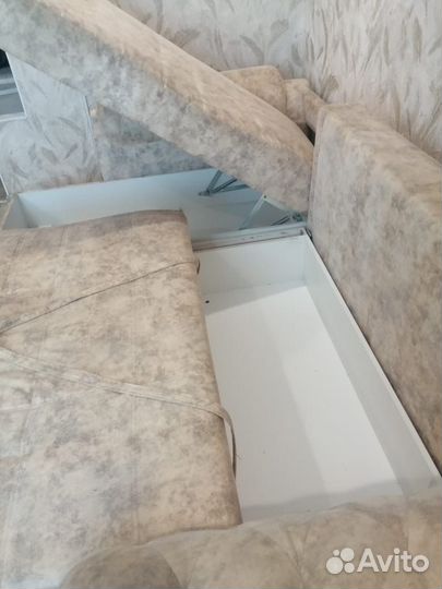 Угловой диван бу