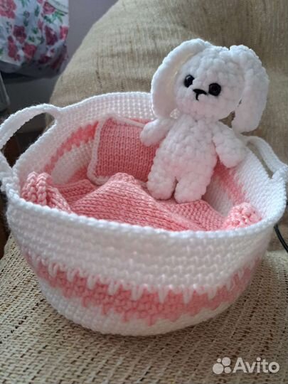 Мягкие игрушки и корзинки из трикотажной пряжи