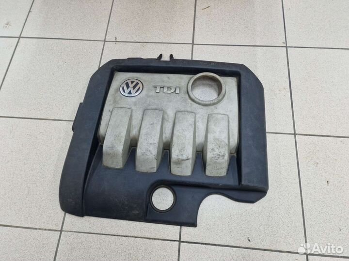 Декоративная крышка двс 1.9TDI Audi/VW/Seat/Skoda