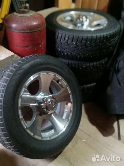 Nokian Tyres Hakkapeliitta 7 225/60 R16