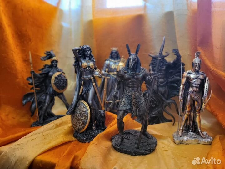 Статуэтки veronese