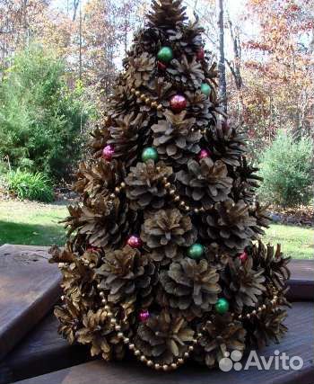 Ёлки из шишек