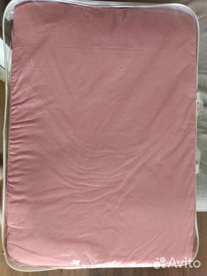 Бортики в кроватку для девочки новые