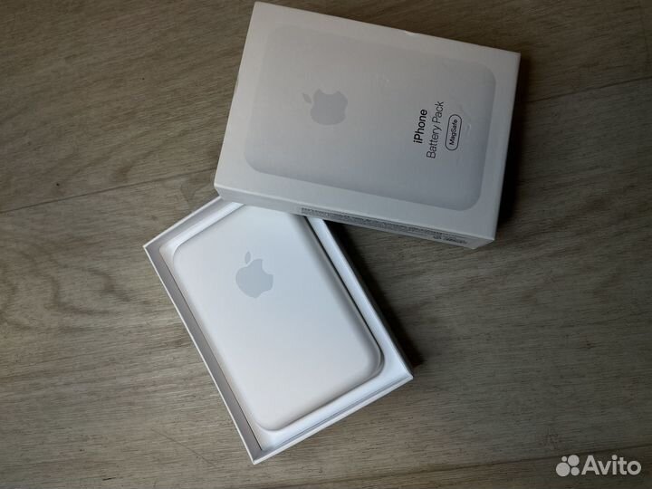 Внешний аккумулятор MagSafe Battery Pack