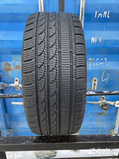 Minerva S210 Ice Plus 225/45 R17 94V