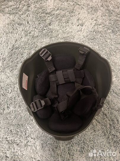 Горнолыжный шлем