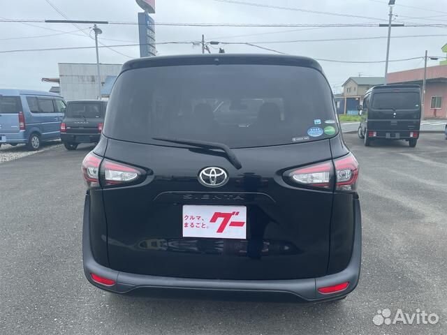 Toyota Sienta 1.5 CVT, 2021, 45 000 км