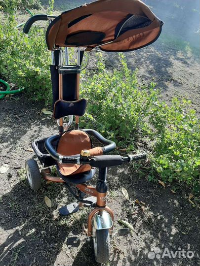 Детский велосипед с родительской ручкой