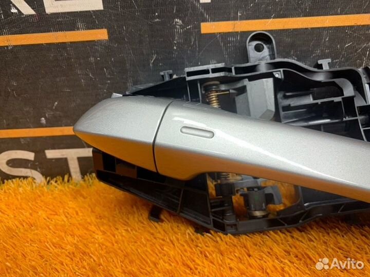 Ручка двери внешняя задняя левая Volkswagen Passat