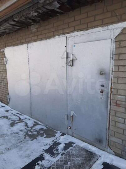 Гараж, > 30 м²