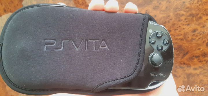 Игровая приставка psvita\psp
