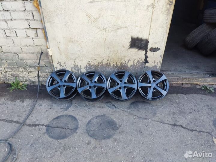 R14 5 100 skoda rapid, volkswagen polo диски