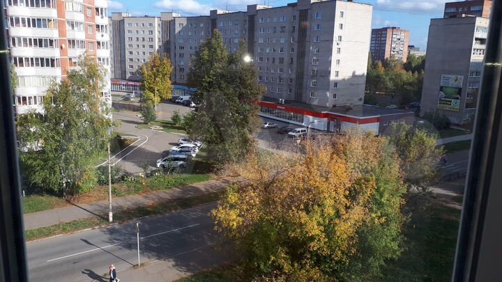 2-к. квартира, 51,2 м², 6/15 эт.