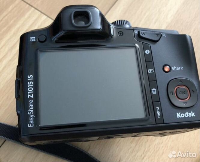 Зеркальный фотоаппарат