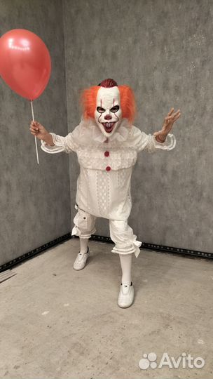 Маска из фильма 'Оно' 