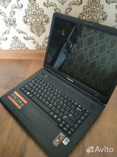 Продам ноутбук на разбор, б/у