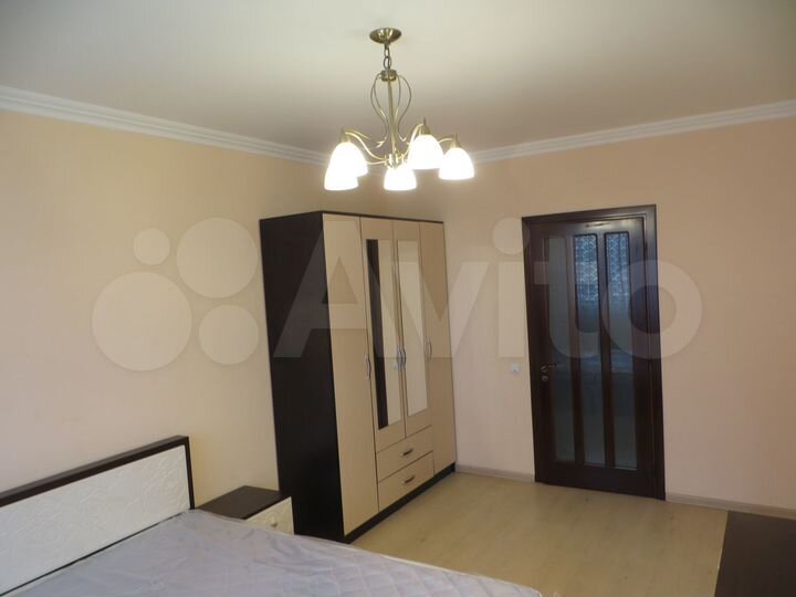 2-к. квартира, 70,8 м², 6/9 эт.