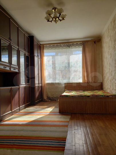 2-к. квартира, 42 м², 3/5 эт.