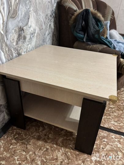 Журнальный столик бу