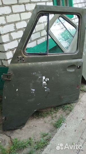 Дверь левая на УАЗ передние