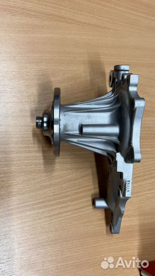 Водянной насос (помпа ) 2Jz toyota
