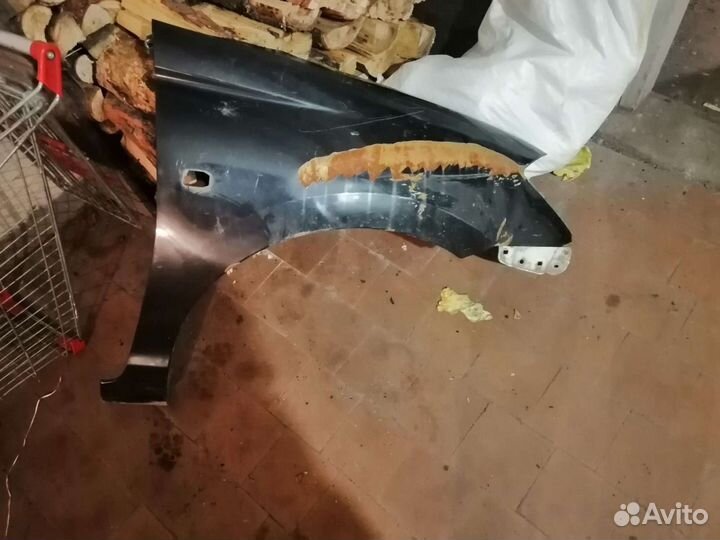 Продам крыло caldina 241 кузов